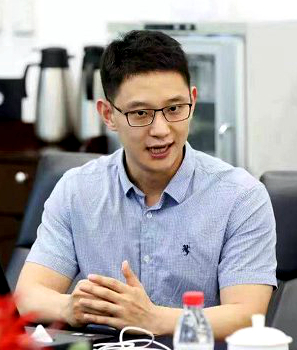 從冒泡汽水，到燃料電池——訪(fǎng)能源與環(huán)境學(xué)院李桃教授